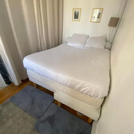 Apartment Charme Et Vue Degagee Sur Le Sacre Coeur